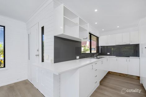 Property photo of 1 Angie Court Mermaid Waters QLD 4218