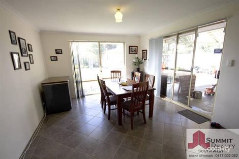Property photo of 19 Kurrajong Circle Glen Iris WA 6230