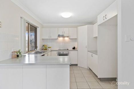 Property photo of 3 Turner Court Marsden QLD 4132