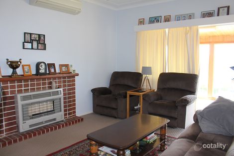 Property photo of 8 Gowing Avenue Bega NSW 2550