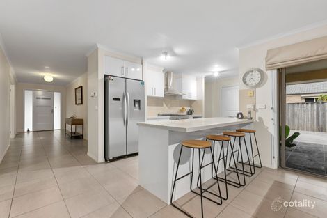 Property photo of 25 Wild Scotchman Way Cranbourne East VIC 3977