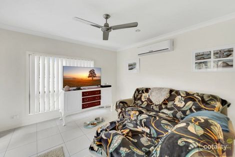 Property photo of 35 Waterside Drive Springfield Lakes QLD 4300