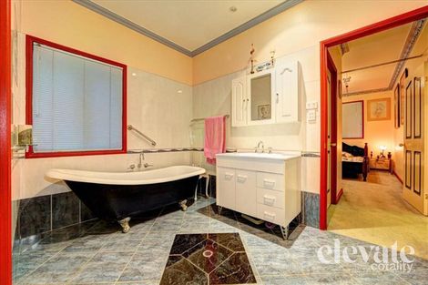 Property photo of 23 Hinkler Avenue Bundaberg North QLD 4670