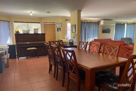 Property photo of 21 Lindsay Crescent Lynbrook VIC 3975