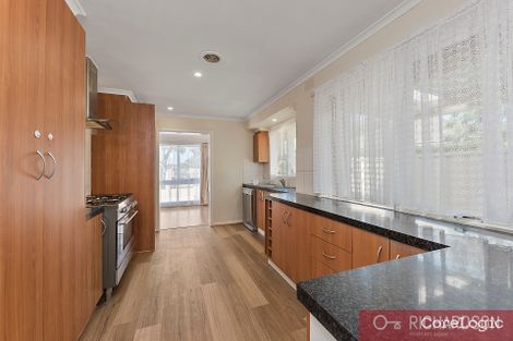 Property photo of 32 Fourth Avenue Hoppers Crossing VIC 3029