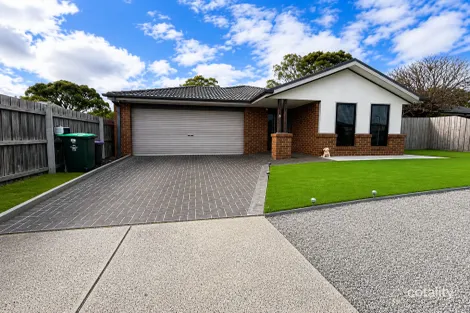 5 Birdrock Ct, Carrum Downs, VIC 3201