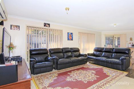 Property photo of 4 Wilshire Place Runcorn QLD 4113
