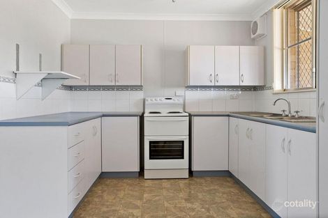 Property photo of 20 Fremantle Crescent Dampier WA 6713