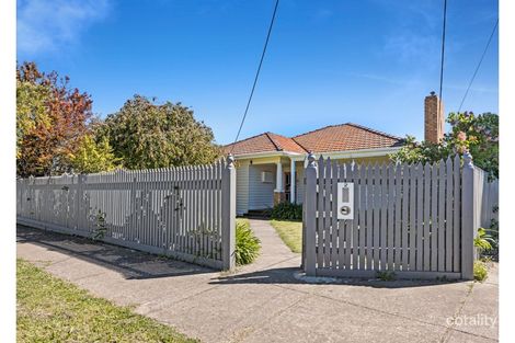 Property photo of 2 Horton Street Reservoir VIC 3073