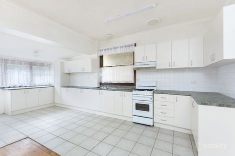 Property photo of 2 Kendall Close Hamlyn Heights VIC 3215