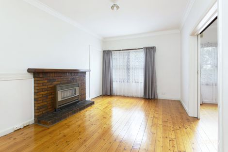 Property photo of 2 Kendall Close Hamlyn Heights VIC 3215