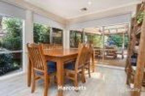 Property photo of 24 John Fisher Drive Berwick VIC 3806