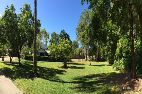 Property photo of 18 Turtle Close Clifton Beach QLD 4879