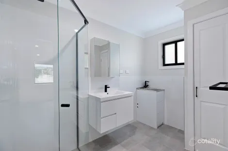 Property photo of 22 Blenheim Avenue Berkeley Vale NSW 2261