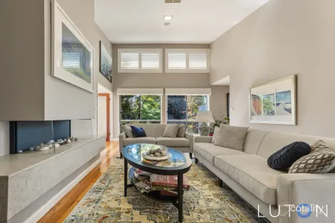 Property photo of 19 Ruth Bedford Street Franklin ACT 2913