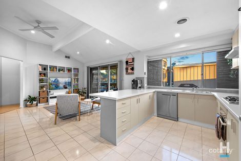 Property photo of 6 Bradford Drive Carrum Downs VIC 3201