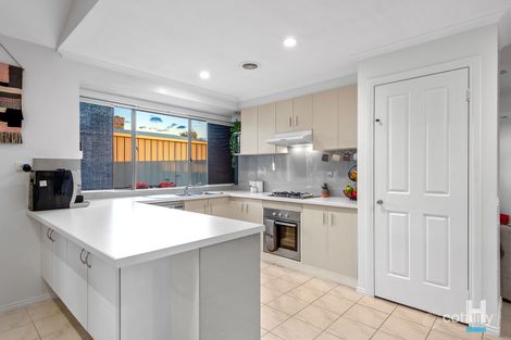 Property photo of 6 Bradford Drive Carrum Downs VIC 3201