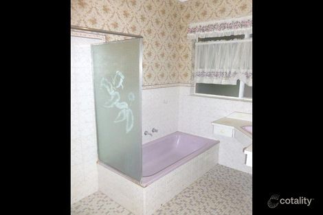 Property photo of 4 Silvermere Avenue Paradise SA 5075