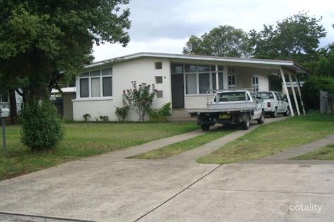 13 Donegal Ave, Smithfield, NSW 2164