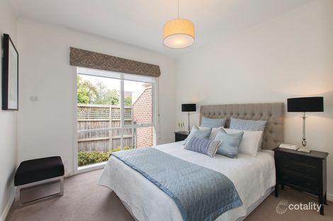 Property photo of 2/111 Strabane Avenue Balwyn VIC 3103