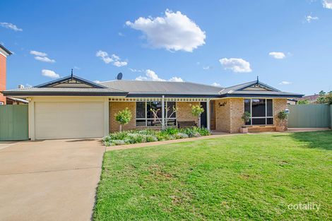Property photo of 3 Scotia Court Hannans WA 6430