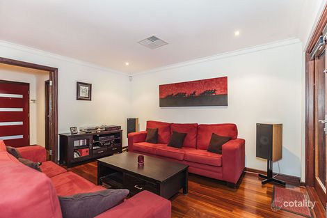 Property photo of 17 Kelvin Road Duncraig WA 6023