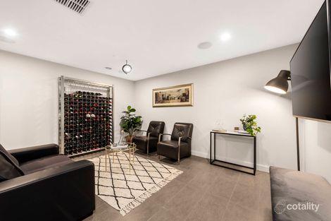 Property photo of 20 Lyndhurst Crescent Box Hill North VIC 3129