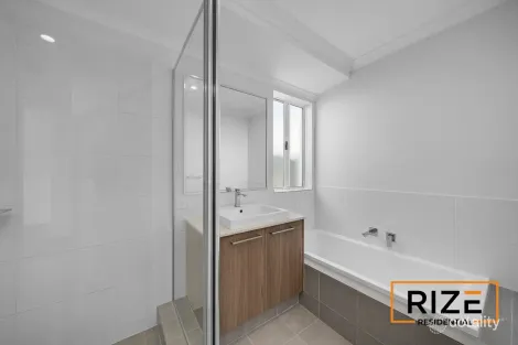 Property photo of 35 Scenograph Drive Sinagra WA 6065