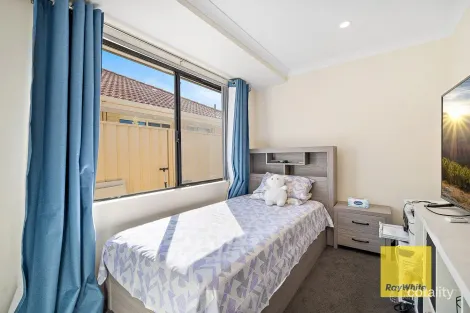 Property photo of 24 Walpole Way Gosnells WA 6110