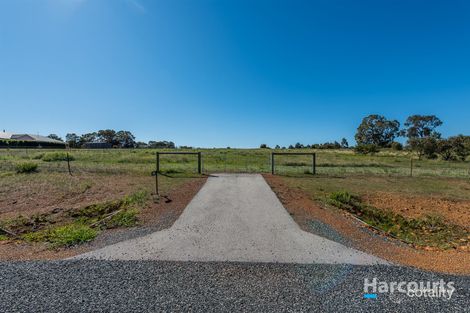 Property photo of 20 Bronzewing Court Lower Chittering WA 6084
