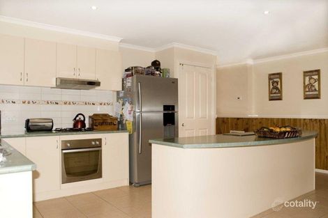 Property photo of 11 Arkley Close Skye VIC 3977