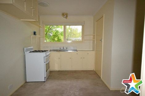 Property photo of 6 Milton Court Mooroolbark VIC 3138