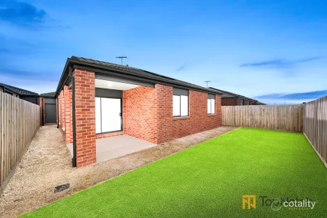 Property photo of 42 Juniperina Circuit Wallan VIC 3756