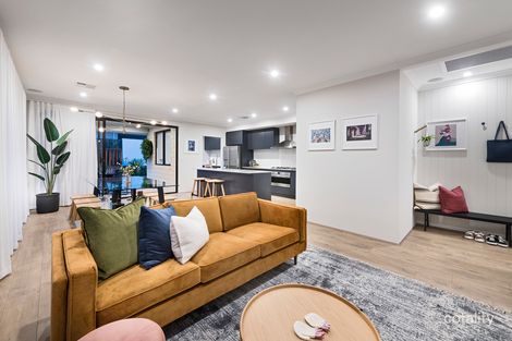 31 Vivacity St, Hilbert, WA 6112