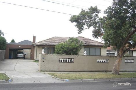 15 Dawn Ave, Dandenong, VIC 3175