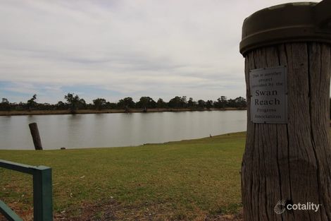 4 Showground Rd, Swan Reach, SA 5354