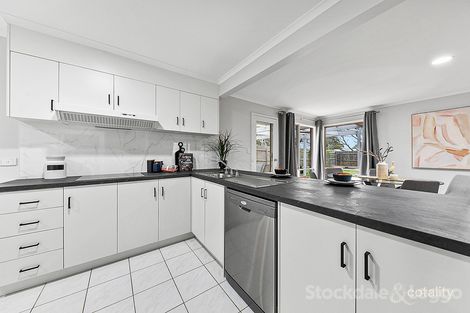Property photo of 9 Lansell Drive Cranbourne North VIC 3977