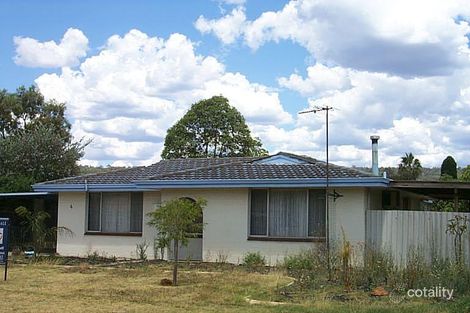 4 Offord St, Armadale, WA 6112