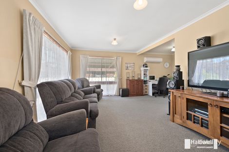 Property photo of 35 Jarrod Court Devonport TAS 7310
