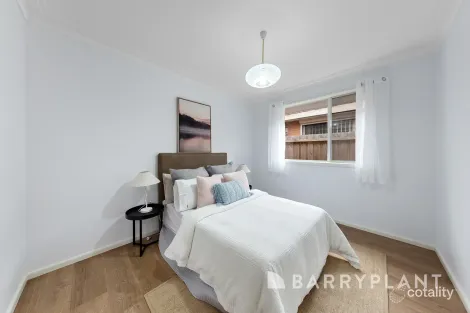 Property photo of 11 Glinden Avenue Ardeer VIC 3022