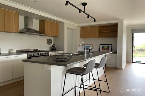 Property photo of 144 Bowen Street Camperdown VIC 3260