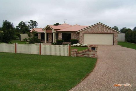 Property photo of 13 Bronwyn Court Highfields QLD 4352