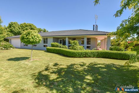 41 Whorouly Rd, Whorouly, VIC 3735