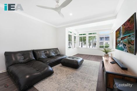 Property photo of 19 Broughton Avenue Tullimbar NSW 2527