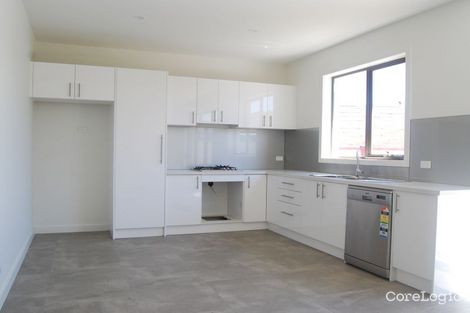 Property photo of 2/13 Meagan Close Thomastown VIC 3074