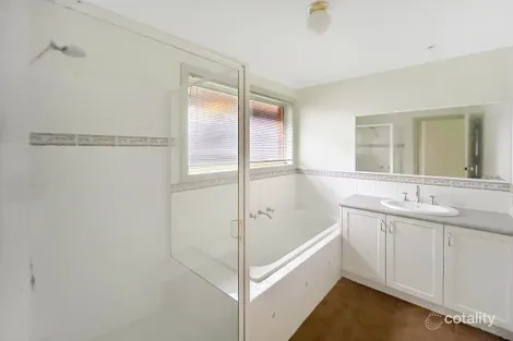 Property photo of 41 Crosss Road Traralgon VIC 3844