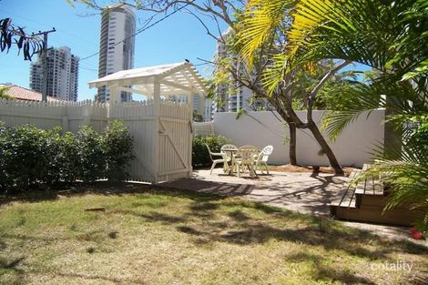 Property photo of 36 Hughes Avenue Main Beach QLD 4217
