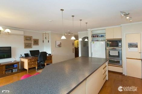 Property photo of 15 Draycott Street Karrinyup WA 6018