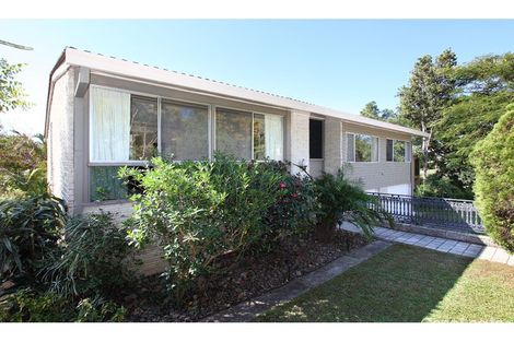 Property photo of 17 Holdway Street Kenmore QLD 4069