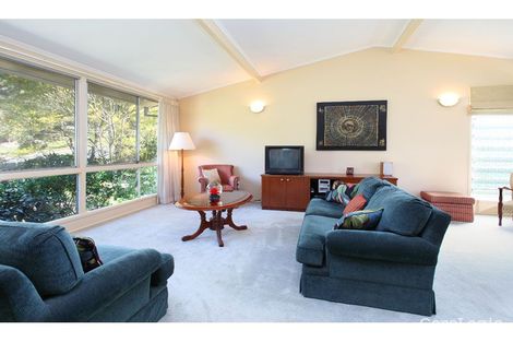 Property photo of 17 Holdway Street Kenmore QLD 4069